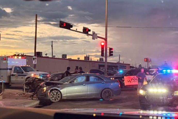 Traffic signals at Columbus Road and Florida Street in Deming, where two vehicles were involved in a crash on September 4, 2026.