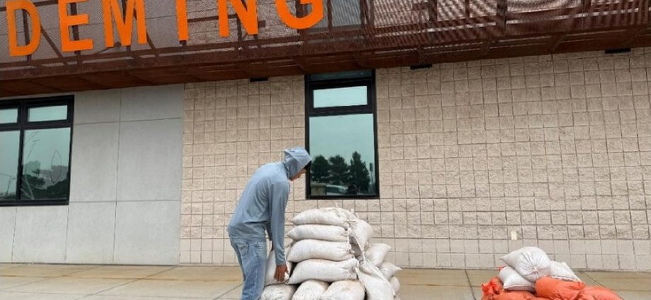 Sandbags available to Deming residents ahead of anticipated heavy rainfall